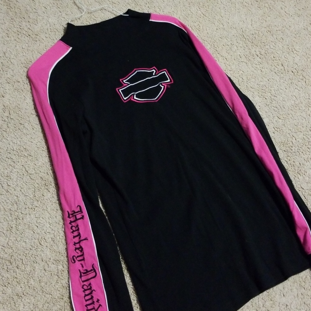 HOLDING FOR MY GIRL Harley Davidson turtleneck